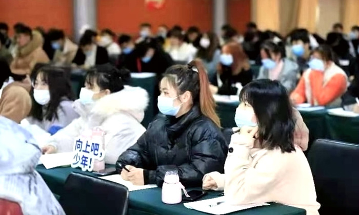 2020合肥青春主播创造营走进安徽绿海商务职业学院